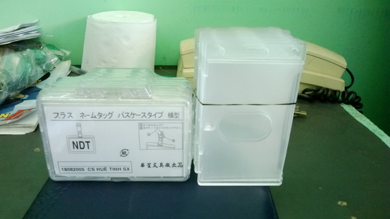 Bao thẻ mica bao thẻ nhân viên cao cấp ngang đứng dây đeo thẻ xám- trắng :dây đeo thẻ cao cấp hội chợ hội nghị, dây đeo thẻ vip, in dây đeo, yoyo co rút 4 daydeothe;dây đeo thẻ,Dây đeo thẻ cao cấp hội chợ hội nghị-Dây đeo thẻ bảng rộng dùng trong sự kiện, hội nghị – Dây đeo thẻ bảng rộng dùng trong sự kiện dây đeo thẻ xanh đỏ tím vàng đen trắng xám nâu hồng Hotline : 0908 336851 email : daydeothe1@gmail.com Viber : 0908 336851