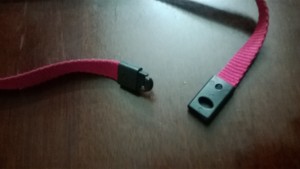 Móc nhựa móc sắt inox nút co giãn, chốt nhựa phụ liệu may mặt